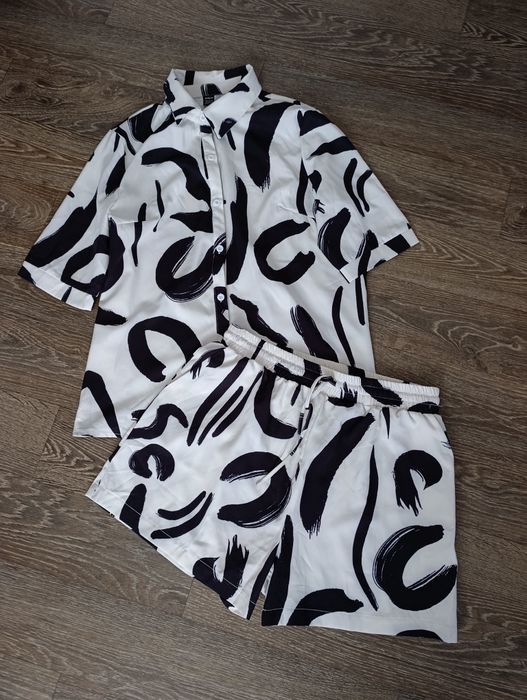 Пакет одягу розмір М/Л