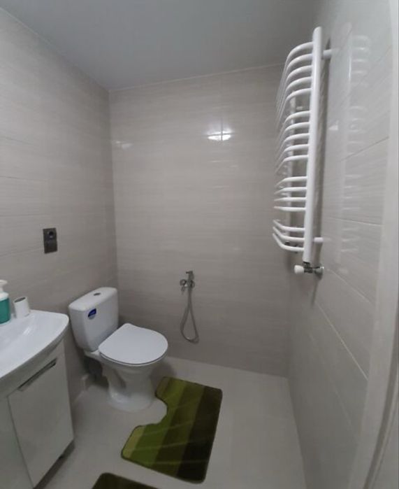 Оренда 1 кім просп. Злуки