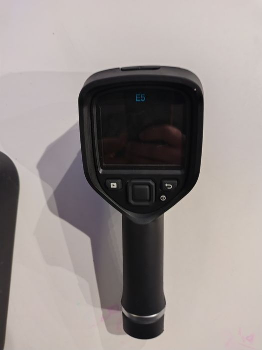 Kamera Termowizyjna Flir E5