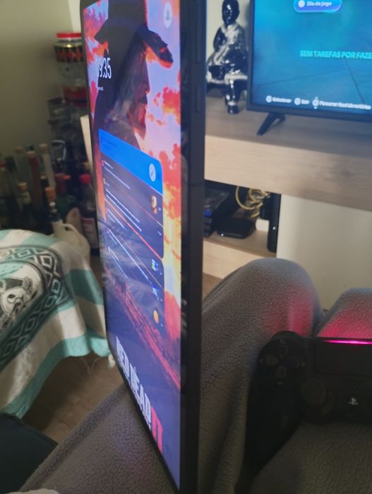 Tablet QUILIVE 256 GB usado e em bom estado