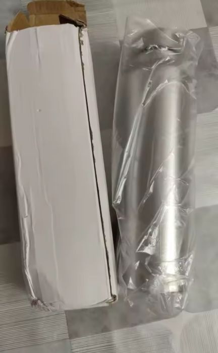 Спортивна пляшка з нержавіючої сталі