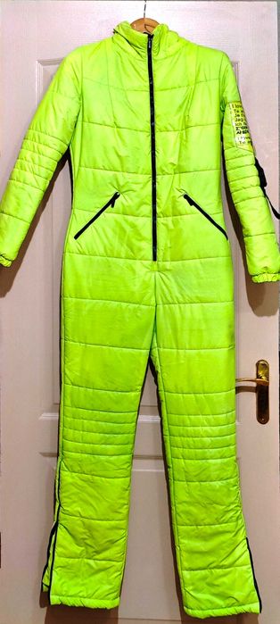 Комбінезони лижні і костюми