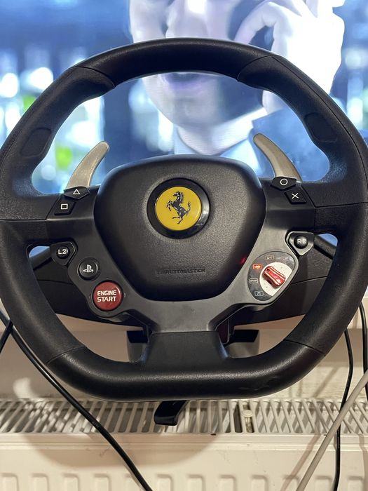 Игровой руль Thrustmaster T80 Ferrari