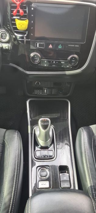 Mitsubishi Outlander PHEV 2018р.