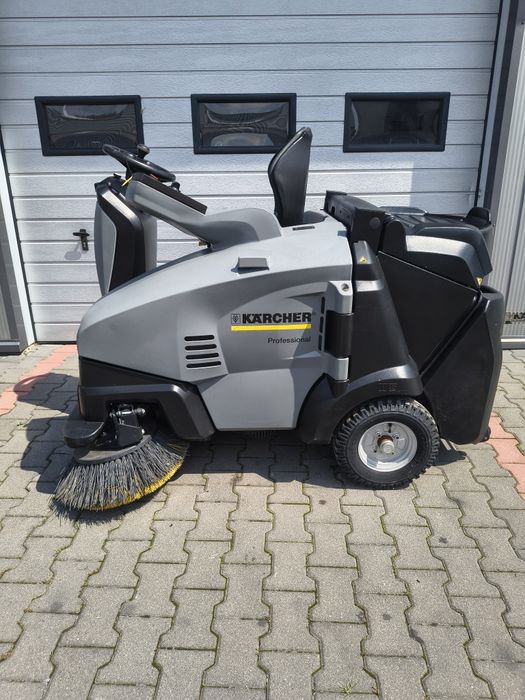 Zamiatarka Karcher KM 105/100 RG