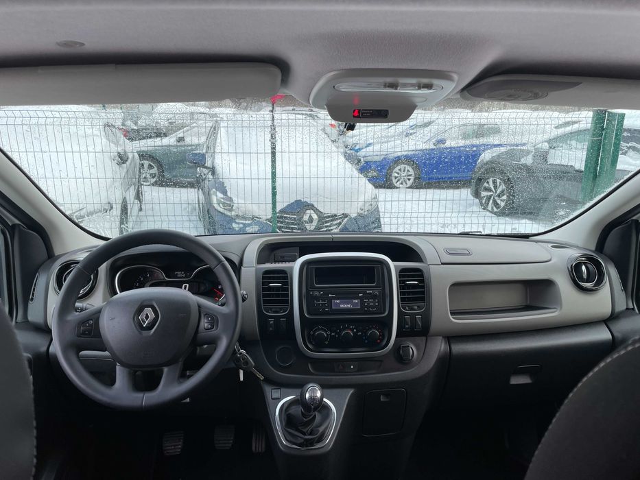 Renault Trafic 2019 9 місць