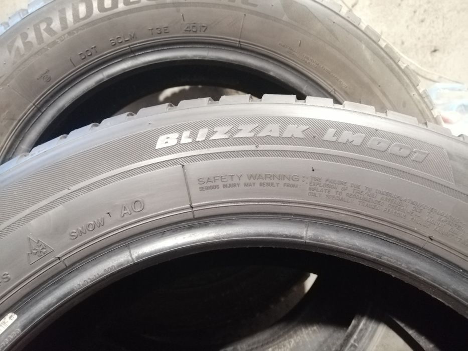 215/55R17 94V Bridgestone Blizzak LM-001  AO