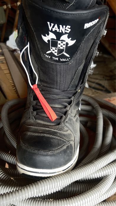 Ботинки Vans лижні чі гірські нові