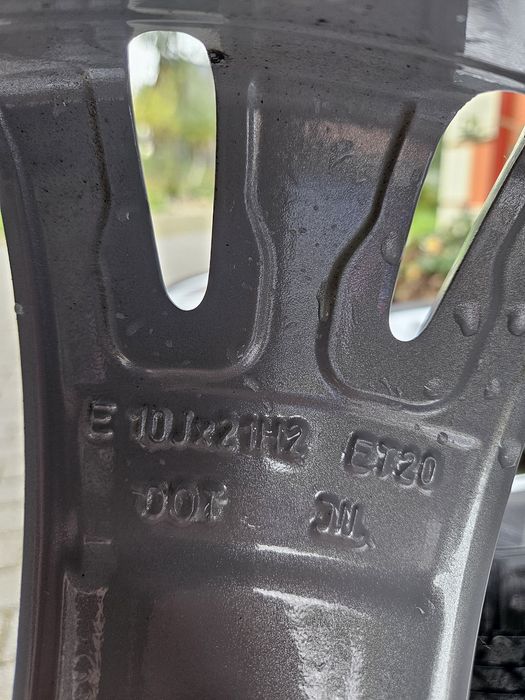 Felgi Audi 5x112 r21 + opony zimowe