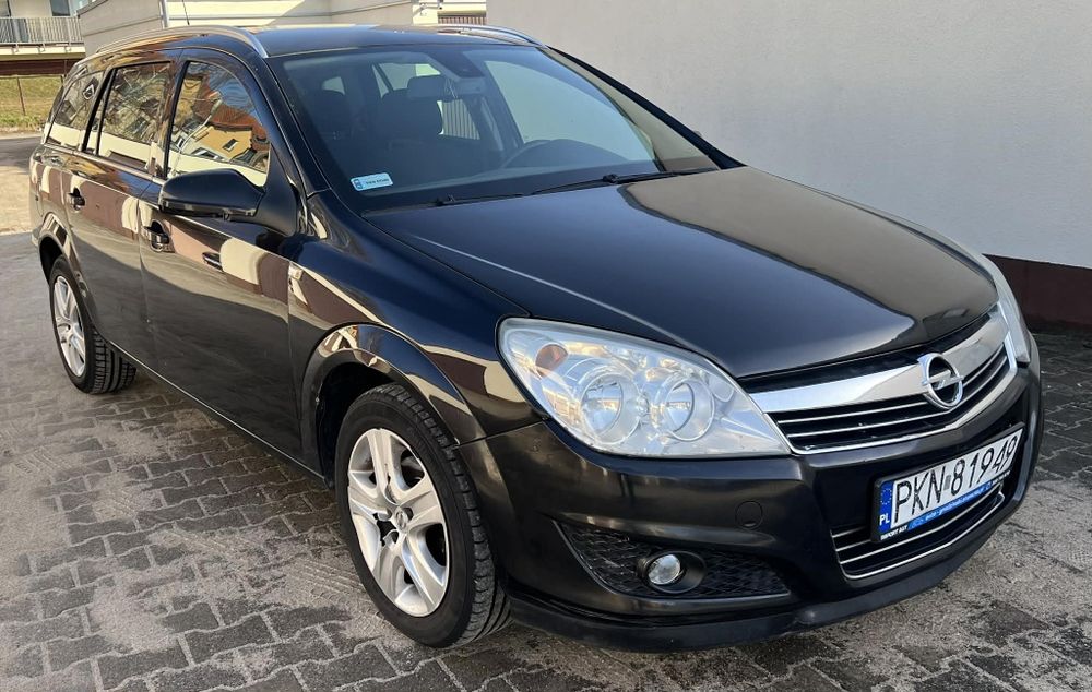 Opel Astra 1.6 benzyna 2009 rok