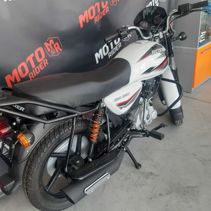 Bajaj Boxer  баджадж боксер пульсар домінар