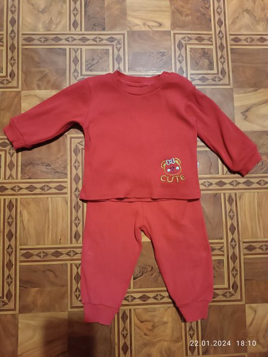 Продам одяг для дівчинки