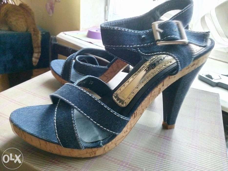 Buty szpilki sandały