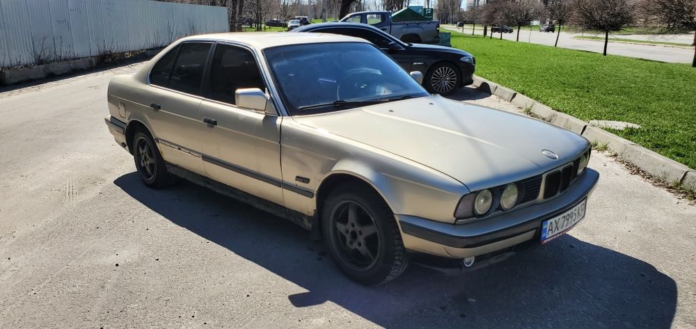 Продам BMW E34 M50B25