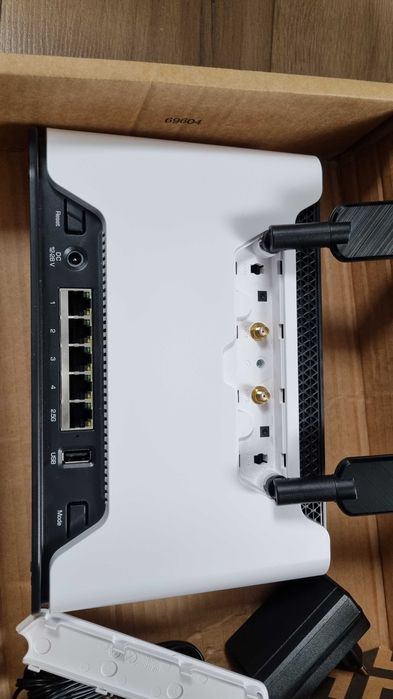 Mikrotik chateau lte 18 ax