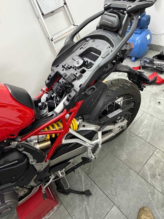 Ducati Multistrada V4 пластик
