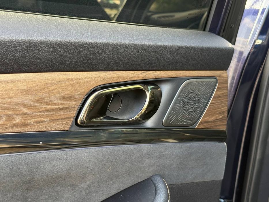 Продам авто електромобіль Skywell ET5 72 кВт