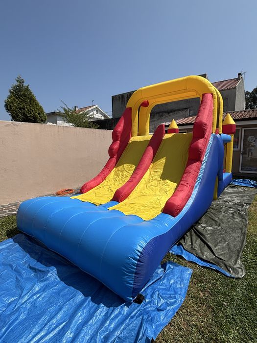 Insuflavel grande para festas