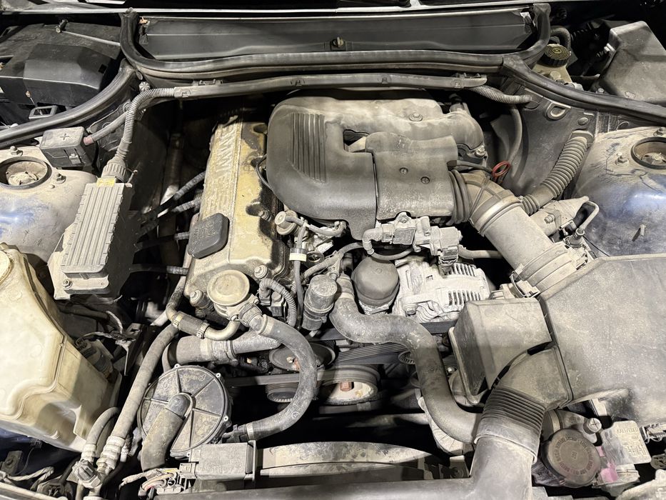 Tanio Silnik Bmw 1.9 (M43B19) Kompletny plus Skrzynia plus sprzęgło