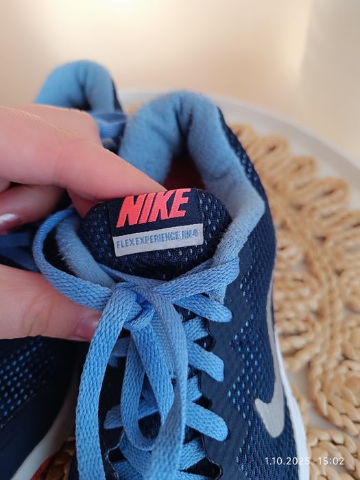 Buty sportowe Nike Flex Experience r 36.5 cm