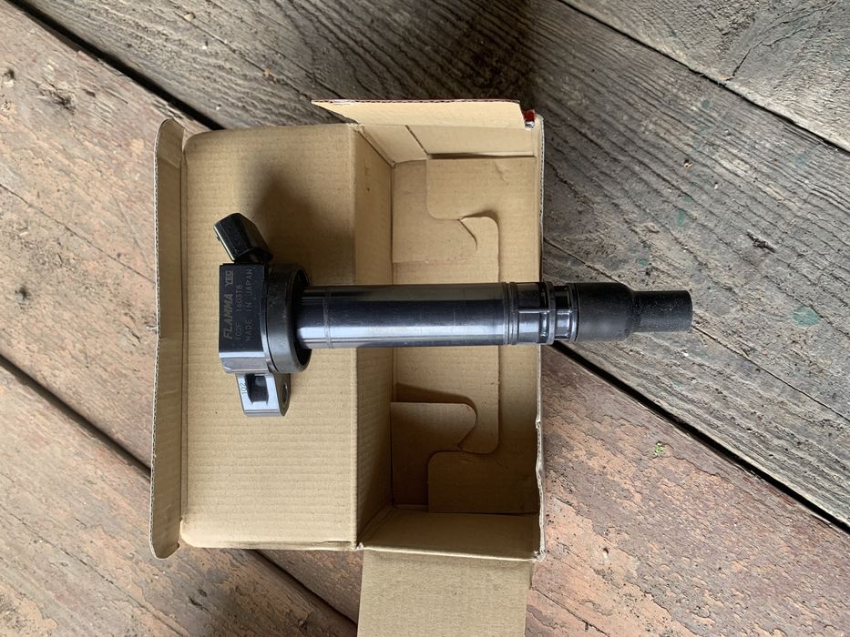 Катушка зажигания лексус GS-350(новая)