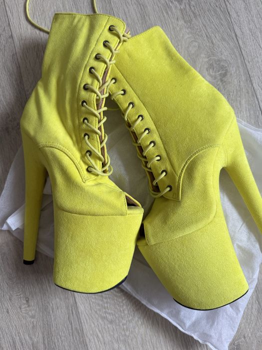 Стріпи для пілону. Exot flow