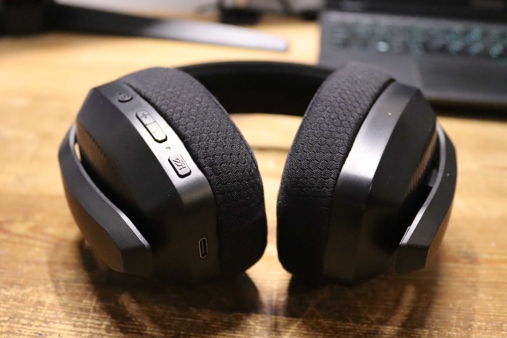 Słuchawki bezprzewodowe nauszne Silver Monkey Arago (5696)