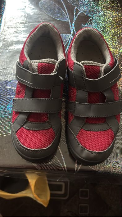 Продам кросівки дитячі