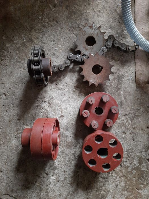 Продам муфты соединение валов.