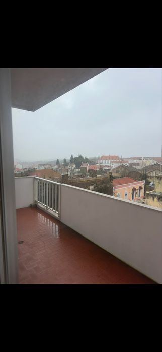 Aluga-se Apartamento T3
