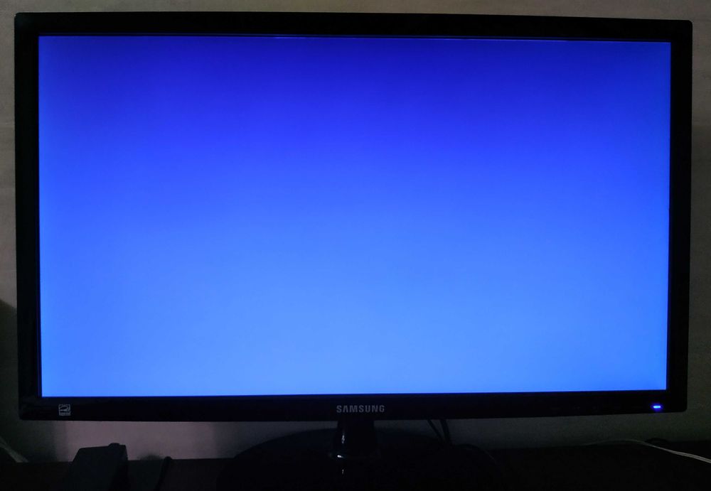 Монитор 24" Samsung S24D300HS