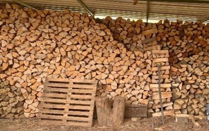 Vendo lenha de pinho 45€