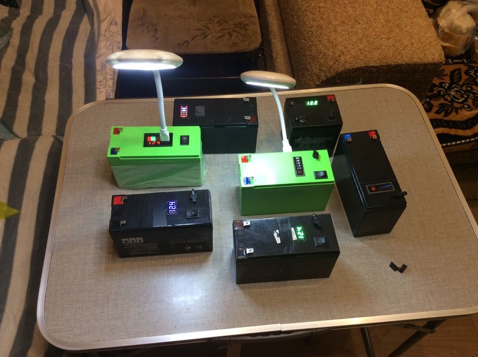 Продам аккумуляторы для корабликов и эхолотов.