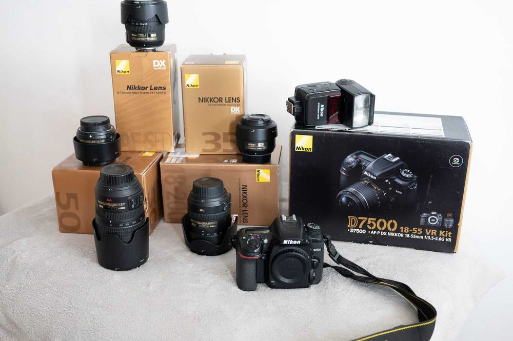 Nikon D7500 i 5 obiektywów np. Nikkor 70-300 Nikkor 18-70 cena ZESTAWU