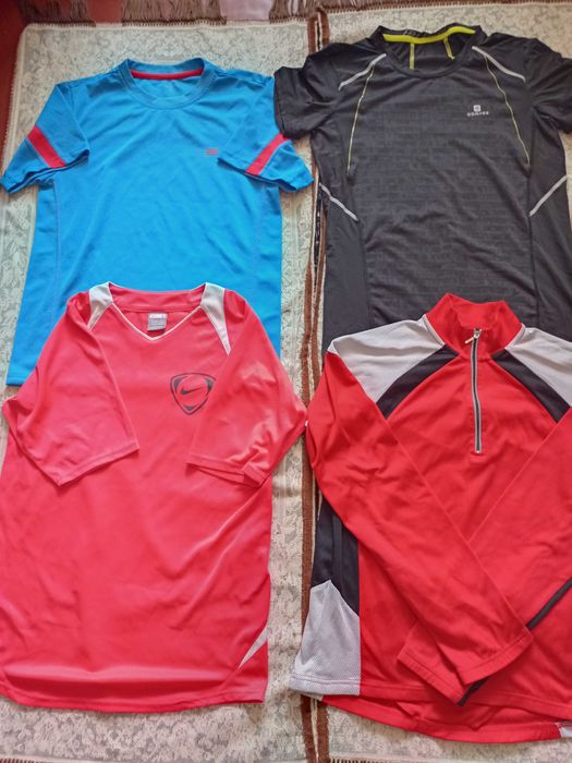 мужская спортивная футболка/ кофта (размер S /44/46)