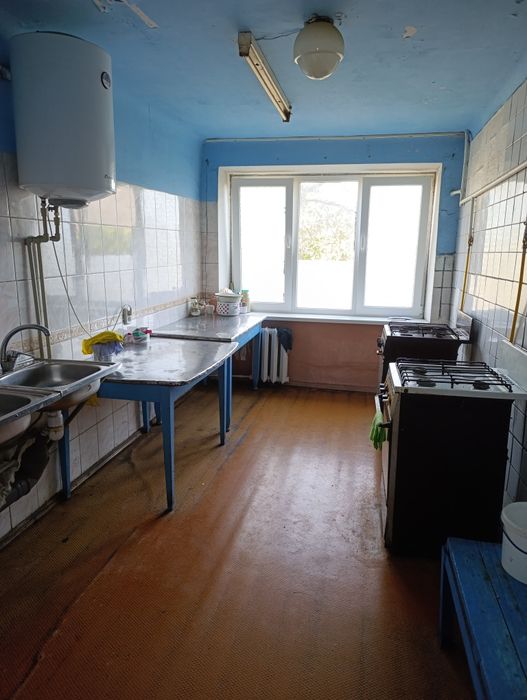 Продаж кімнат у гуртожитку