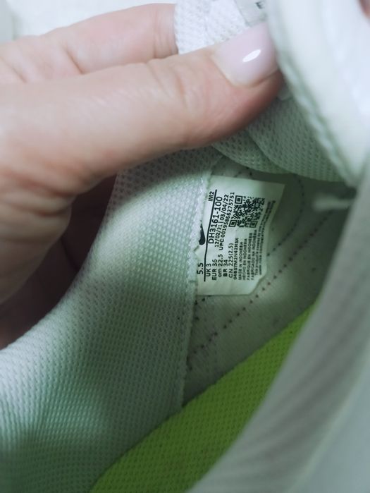 Оригінал Nike,36 розмір, устілка 23 см кросівки,кеди  для хлопчика