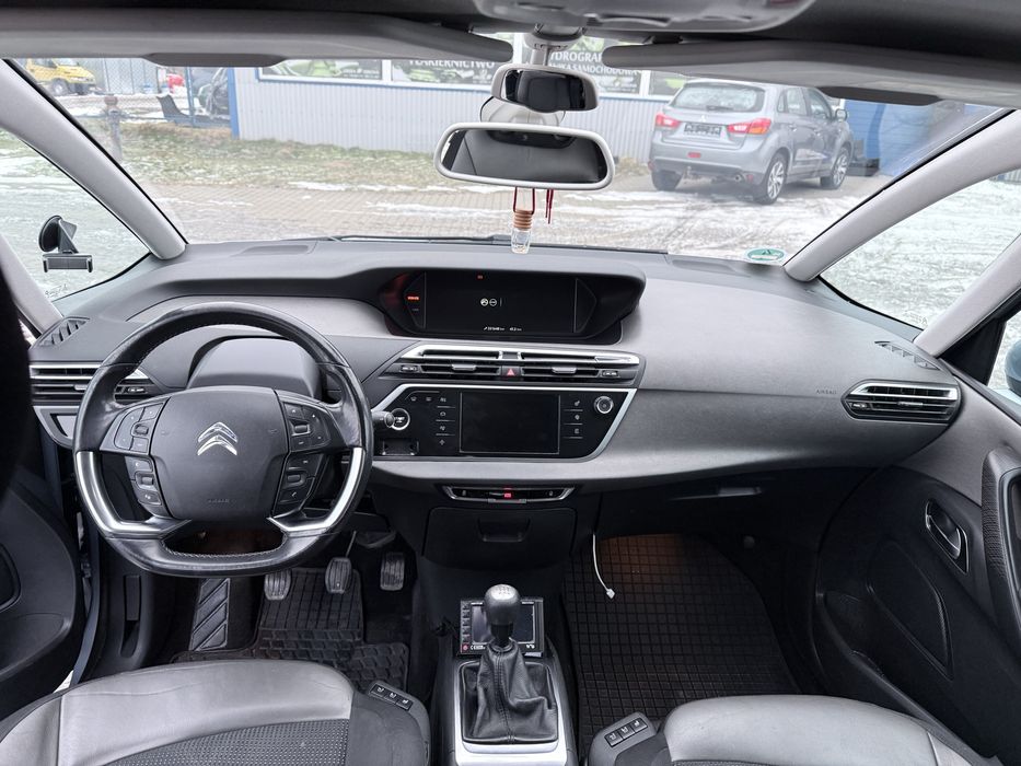 Citroen C4 picasso 7 osobowy kamery 360