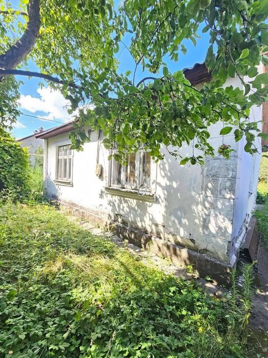 Продам будинок на Старому Місті, біля молочного магазину