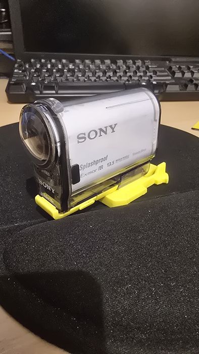 Kamera sony AS 100V