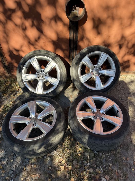 Диски з гумою літо 235/45 R18 Audi