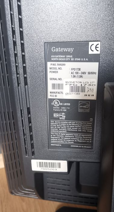 Monitor LCD 17' Gateway FPD1730