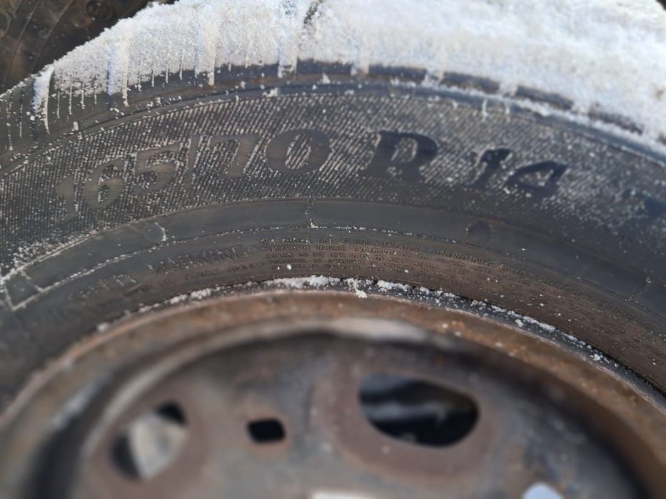 Opony zimowe 165/70-14