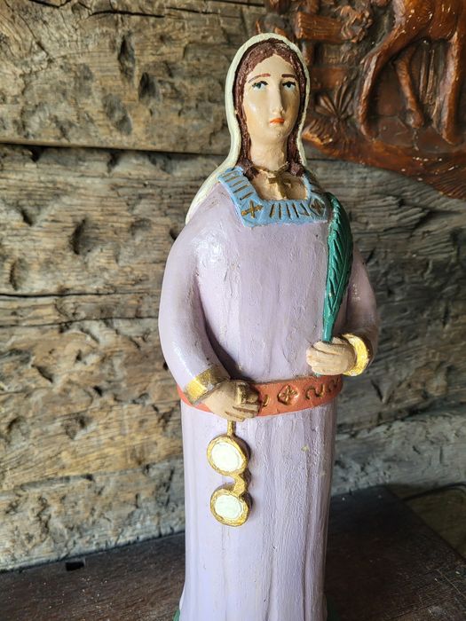 Ceramiczna figura Święta Łucja patrz podstawa