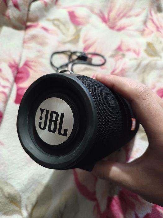 Колонка JBL Extreme