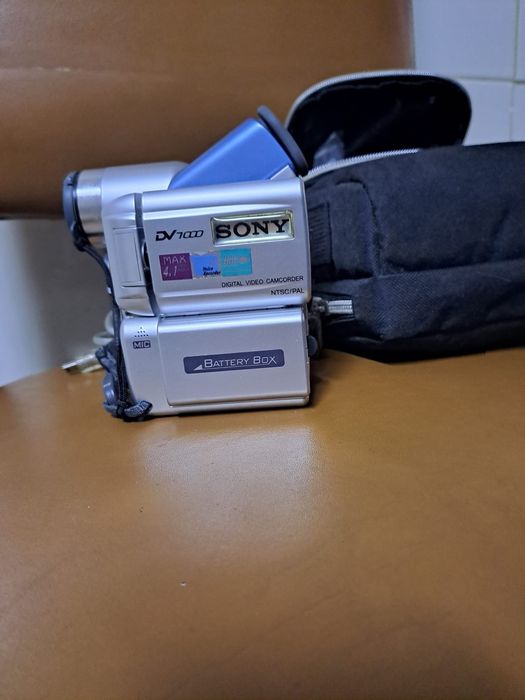 Máquina de filmar Sonny