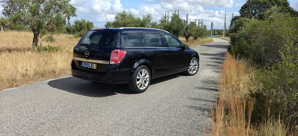 Opel Astra H Caravan 1.9CDTi 150cv