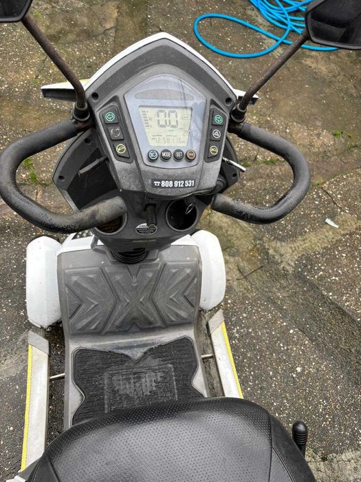 Scooter mobilidade reduzida
