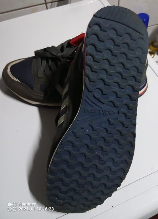 Buty ADIDAS ZX750 rozm 41