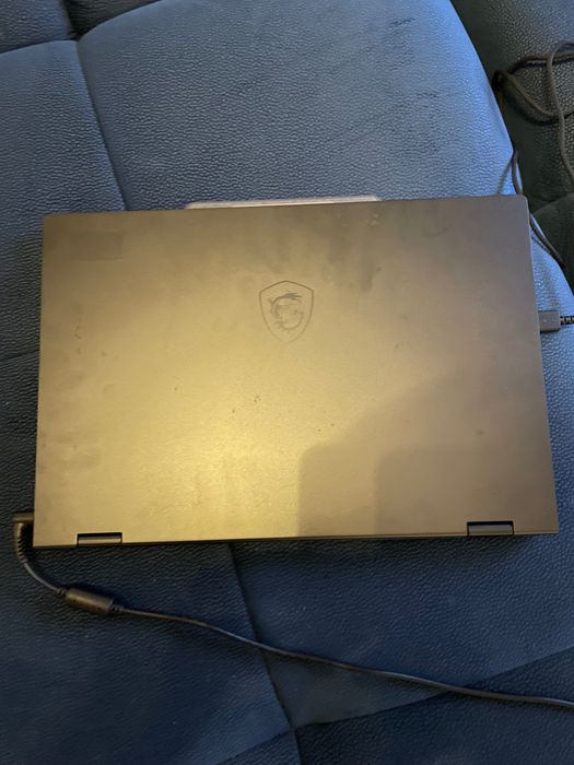 Laptop Msi cyborg 15